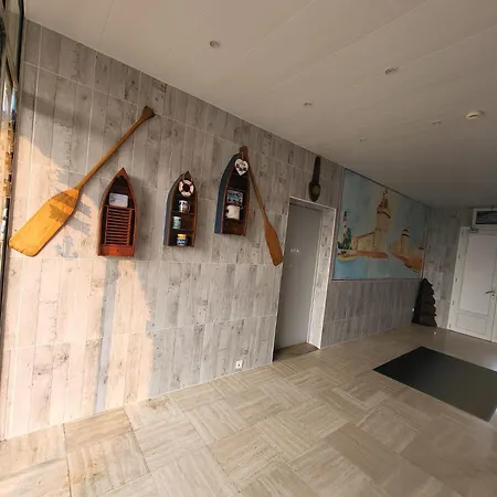 Hotel Les Rosiers La Rochelle (Charente-Maritime)